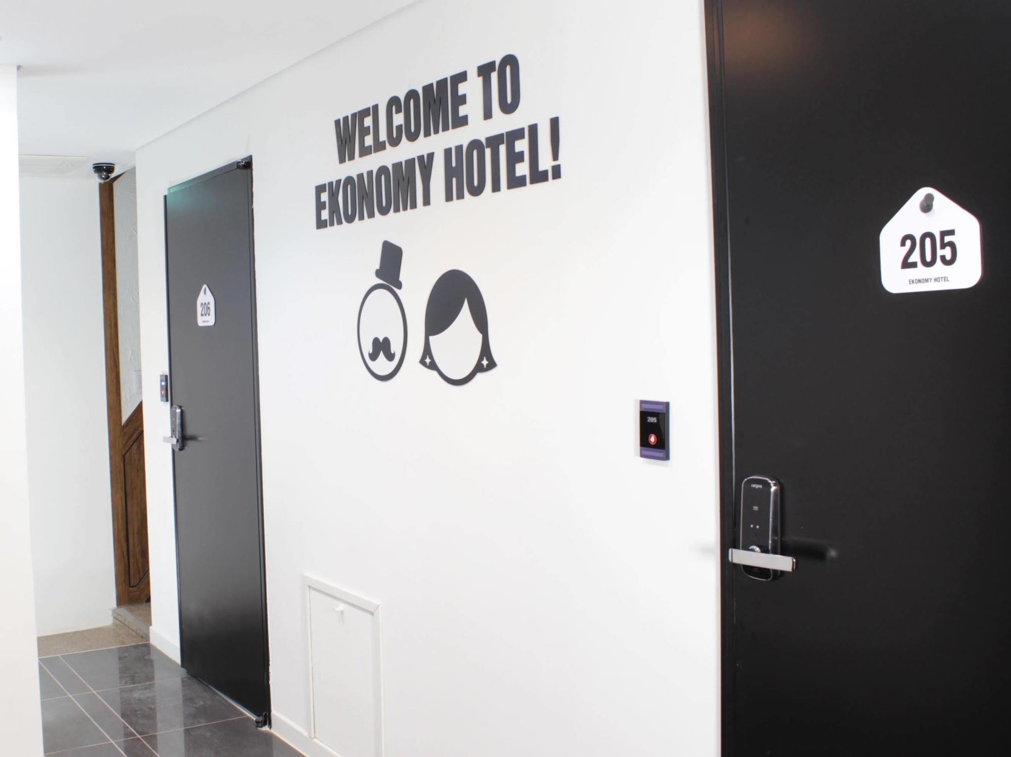 סיאול Ekonomy Hotel Dongdaemun מראה חיצוני תמונה