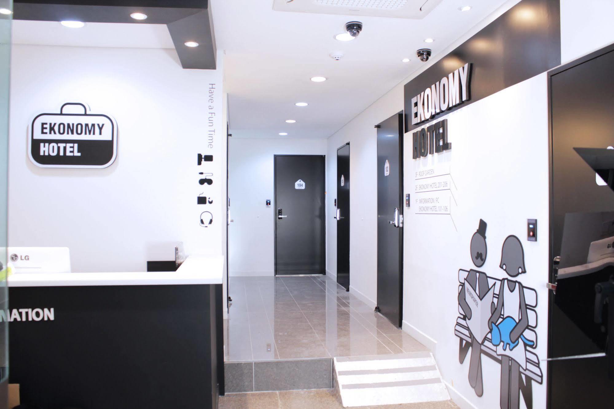 סיאול Ekonomy Hotel Dongdaemun מראה חיצוני תמונה
